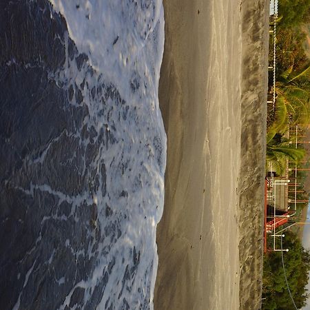 Rama International Beach Resort Botolan Eksteriør billede