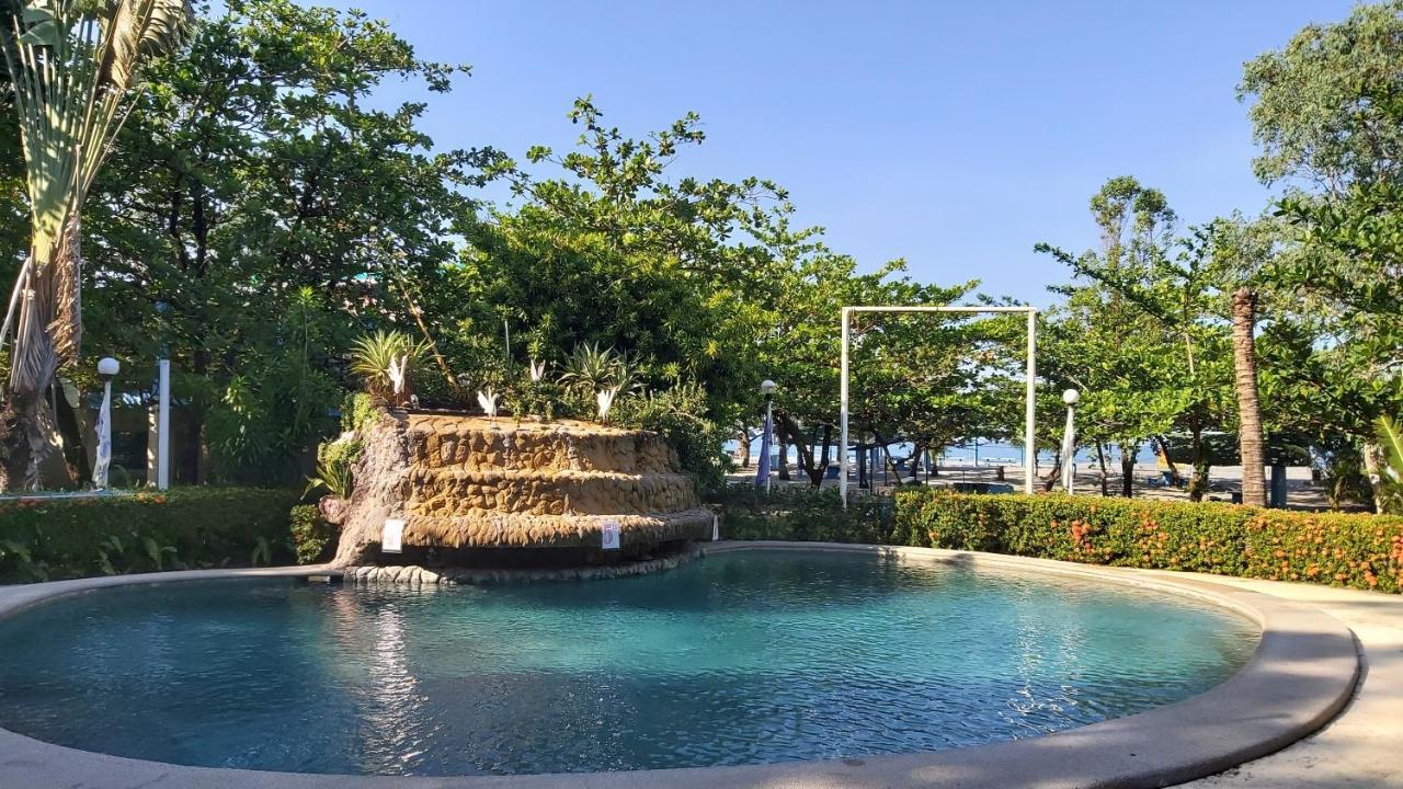 Rama International Beach Resort Botolan Eksteriør billede