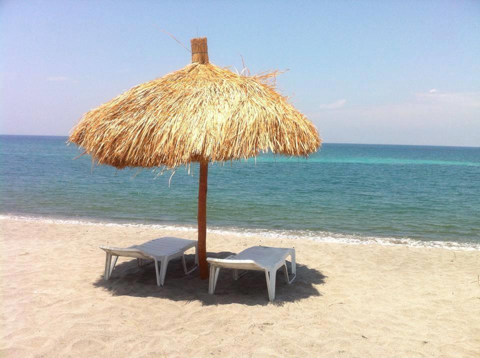 Rama International Beach Resort Botolan Eksteriør billede