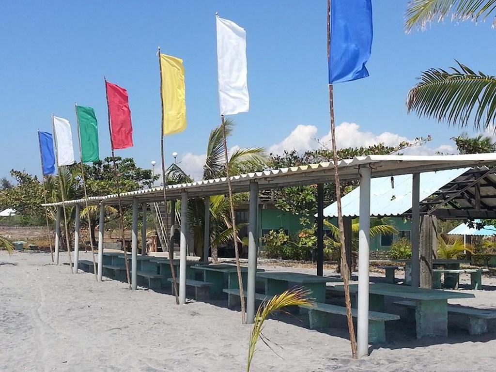 Rama International Beach Resort Botolan Eksteriør billede