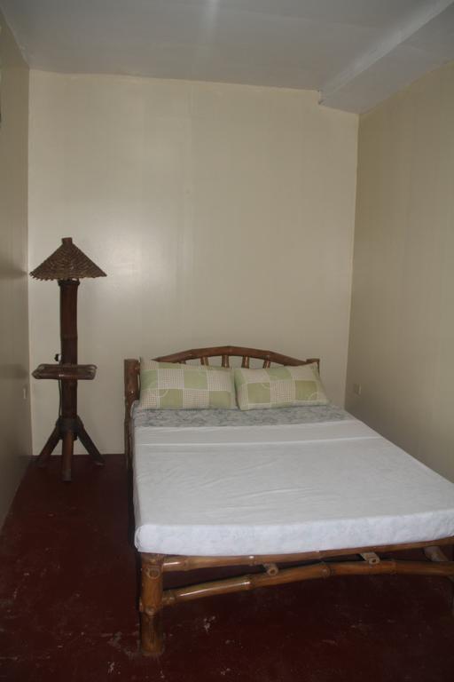Rama International Beach Resort Botolan Værelse billede