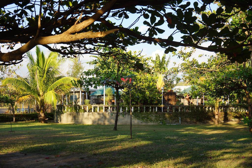 Rama International Beach Resort Botolan Eksteriør billede